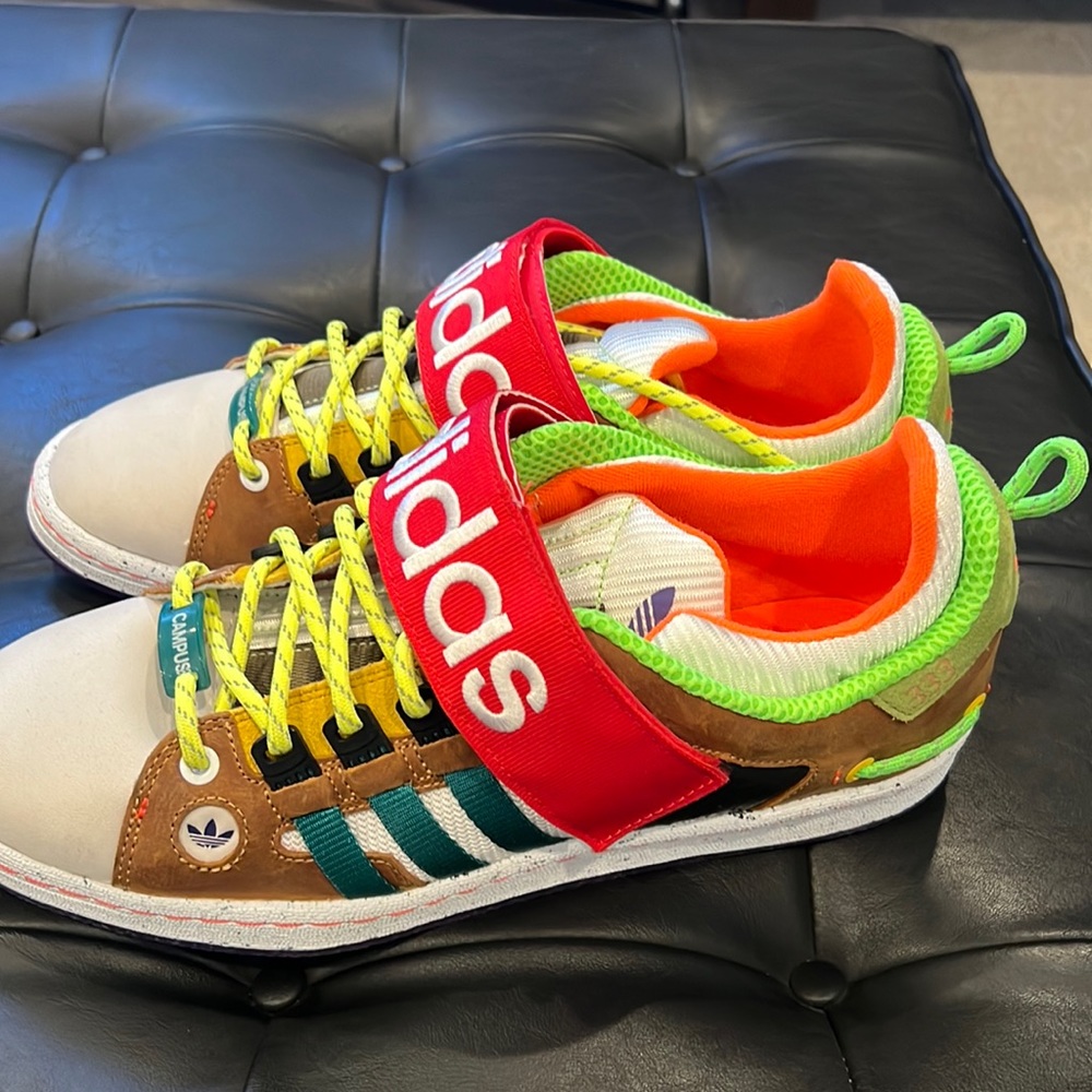 Adidas Brand New Men’s Sneaker. “Campus”